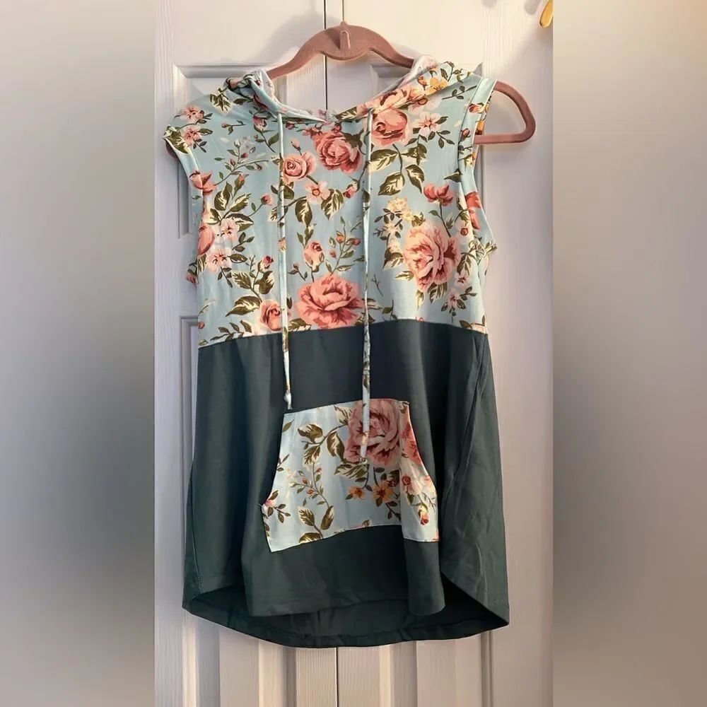 NWT LulaRoe Brittany Tank